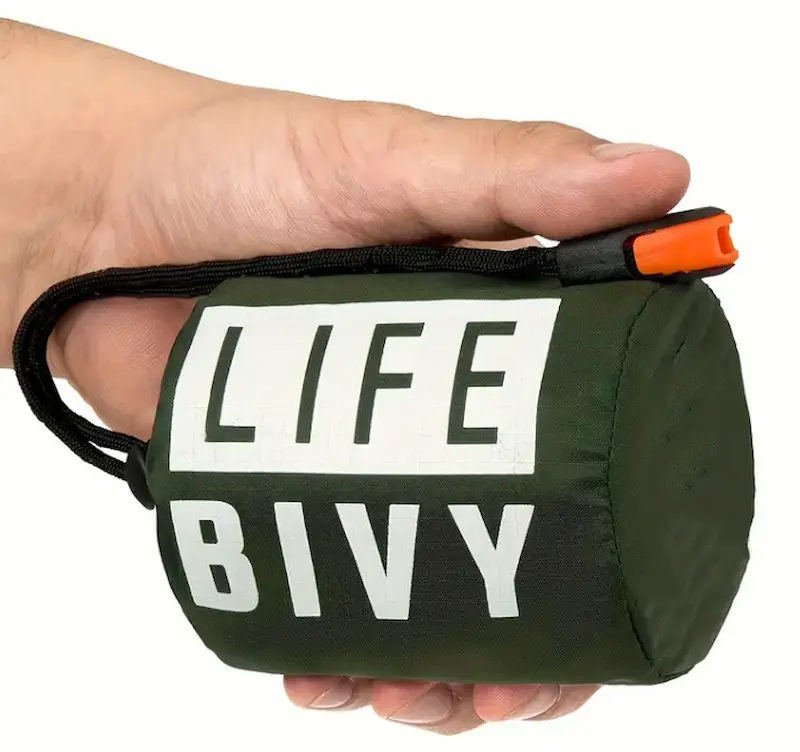 Noodslaapzak – Compacte Survival Bivvy met Noodfluitje (Groen, 210x90 cm)