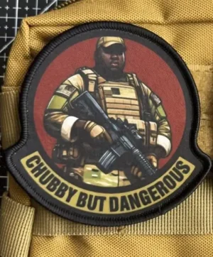 Textiel patch Chubby But Dangerous variant 2 – 9x9 cm – klittenband